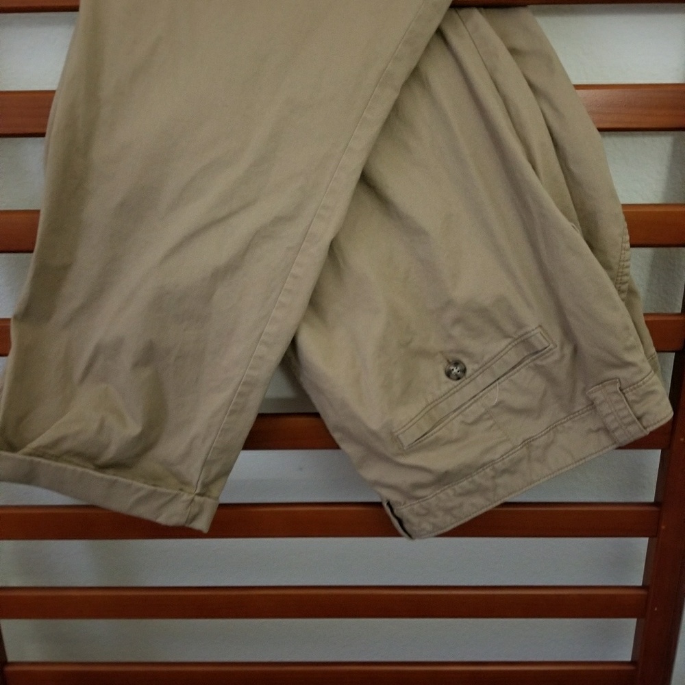 Old navy khaki slacks size 18